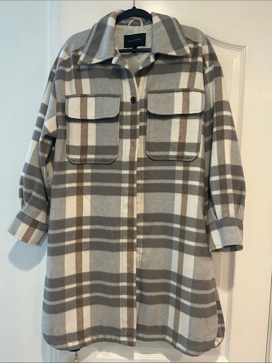 Banana Republic Jackets & Blazers - Banana Republic Gray, White & Brown Plaid Utility Jacket